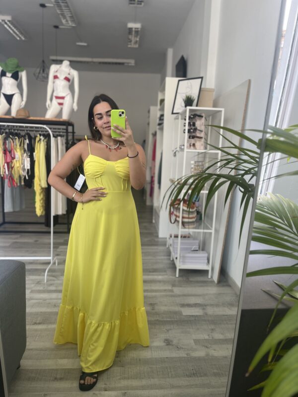 Vestido copas volante