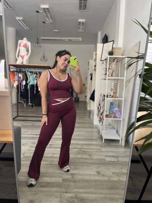 Conjunto deportivo largo linea - Imagen 2