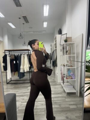 Mono largo marrón asimétrico