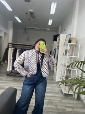 Chaqueta acolchada flor