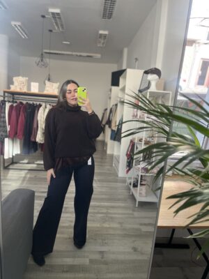 Pantalón vaquero denim oscuro