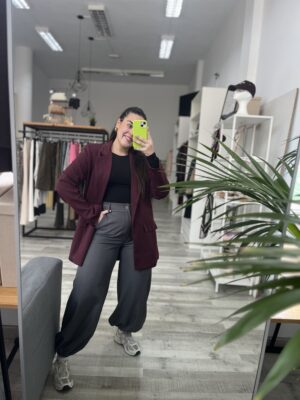 Blazer burdeos oversize