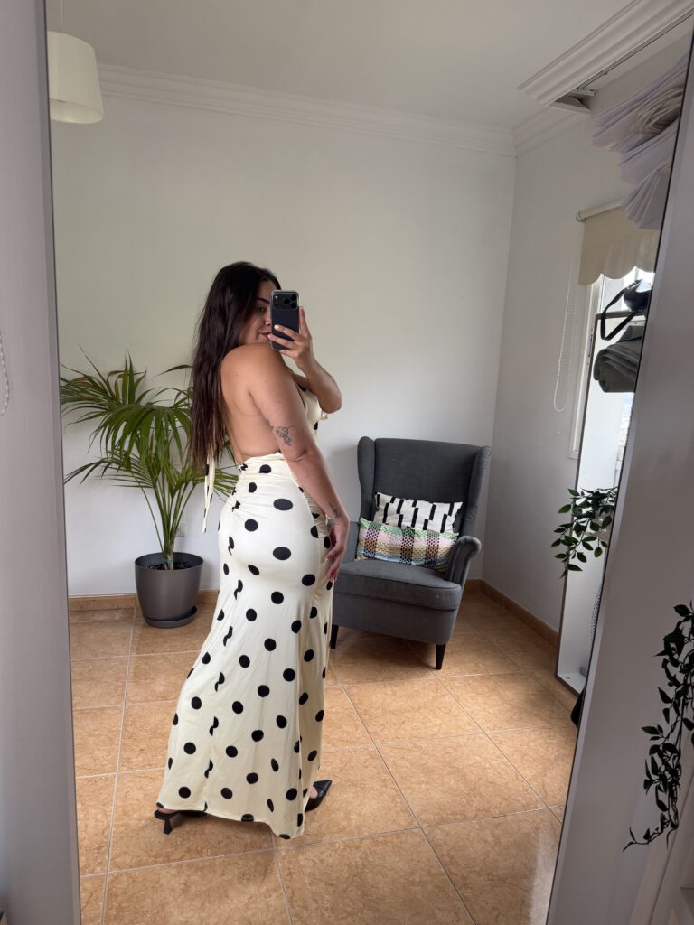 Vestido lunares